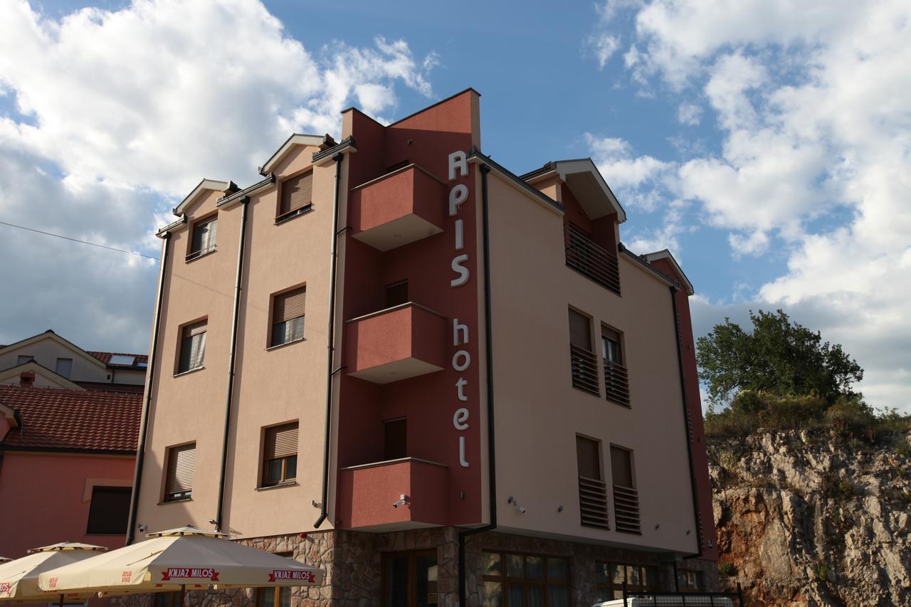 Apis Hotel Trebinje Eksteriør bilde