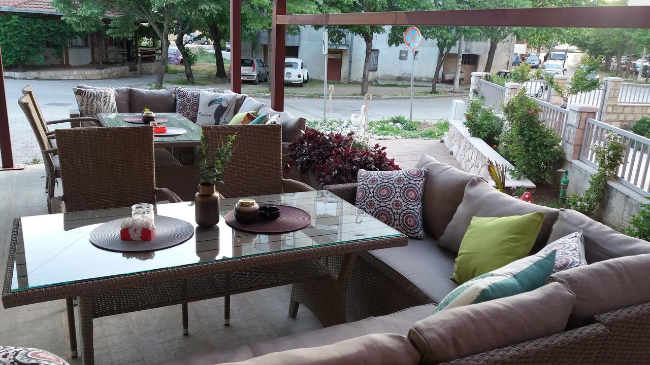 Apis Hotel Trebinje Eksteriør bilde